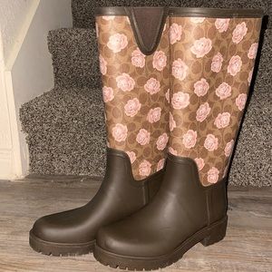 Worn only one time still in great condition